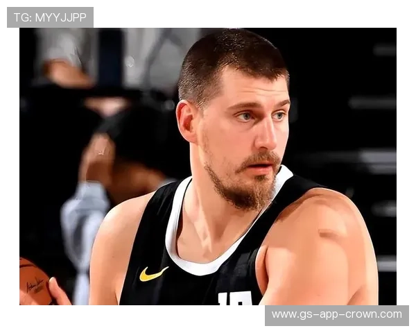 伦纳德无球跑动破解约基奇包夹更高效