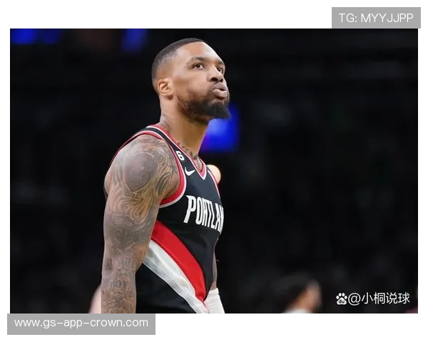 利拉德持续单打终结回合更胜库里挡拆