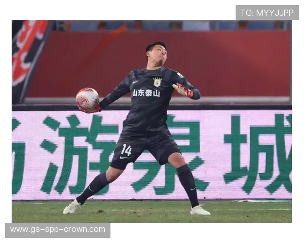 山东泰山面临双线作战挑战赛程密集考验阵容深度